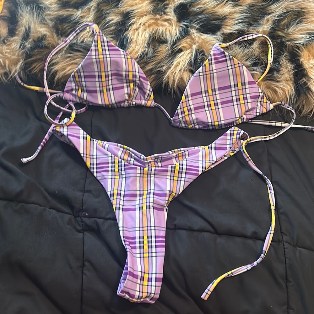 Never worn Princess polly suit